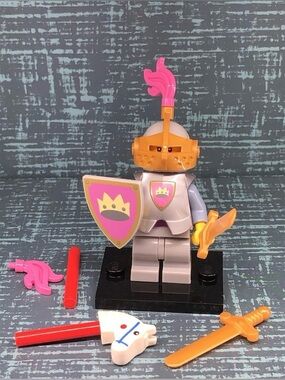 LEGO Knight of the Yellow Castle Series 23 Collectible Minifigure 71034 New